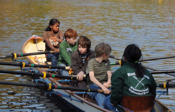 Anfaenger Ruderboot RC KST 2010