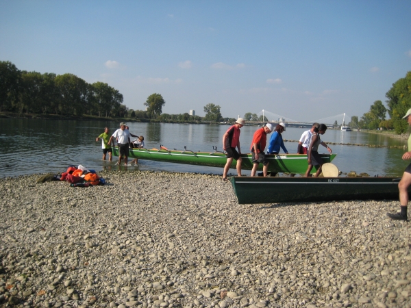 Anlegestelle Kehl auf der Kiesbank Rheinwanderfahrt 2011