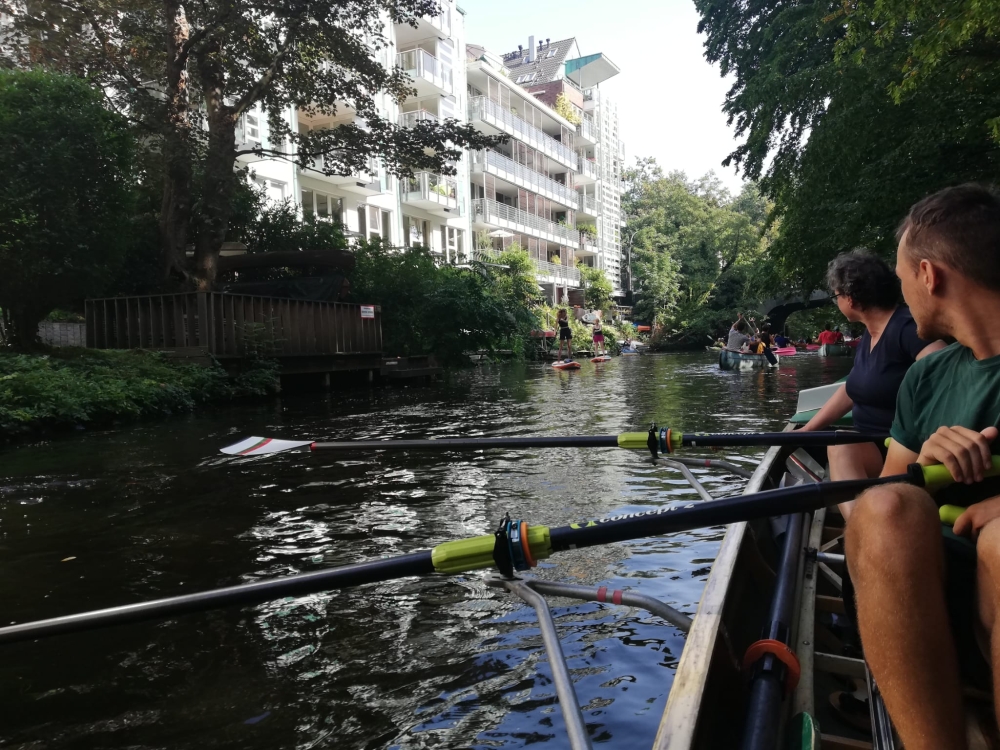 Berlin-Hamburg-2024_Stau_auf_der_Alster