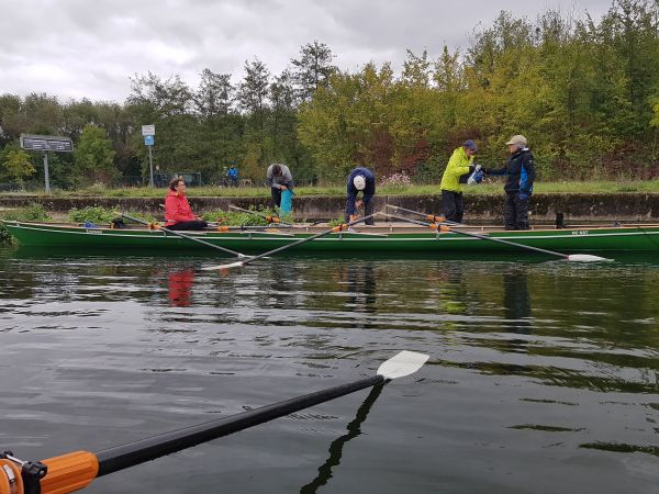 Boot vor der Moselschleuse 2019