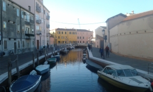 Chioggia Ruderboote vor Hotel Caldins Blog Po 2017