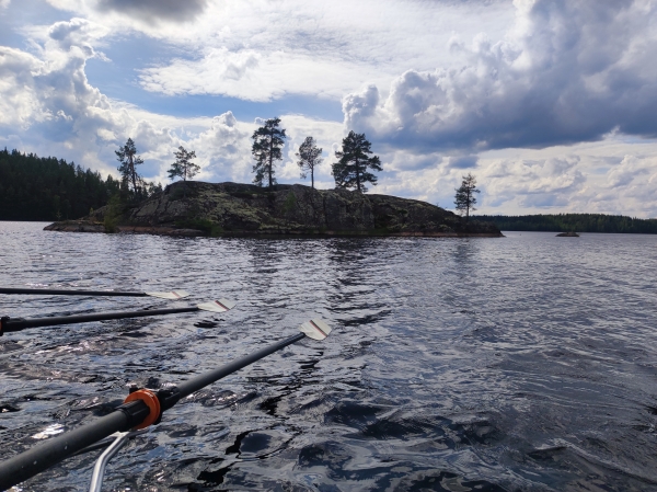 Felsklippe auf dem Saimaa 2023