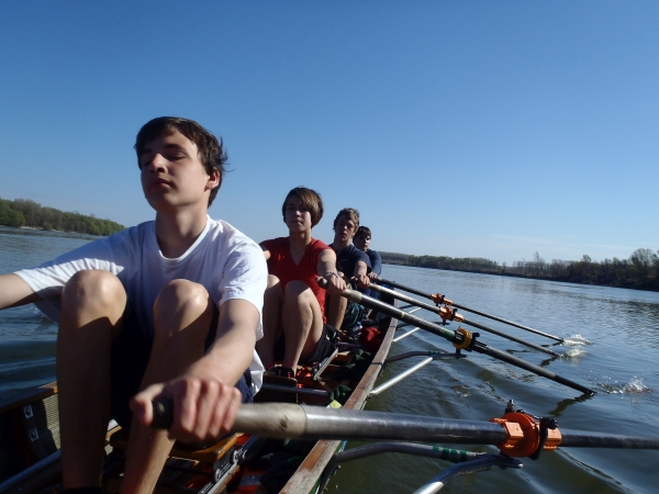 Jugendvierer aiuf der Donau 2016