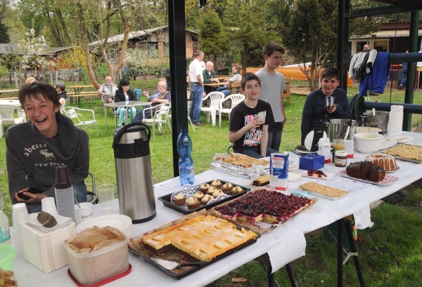 Kuchenverkauf Tag der offenen Tuer Kleinmachnow 2015