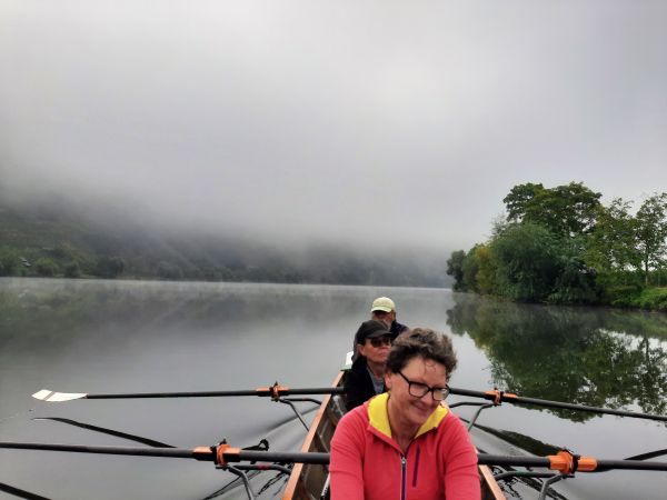 Mosel 2021 morgendlicher Start im Nebel