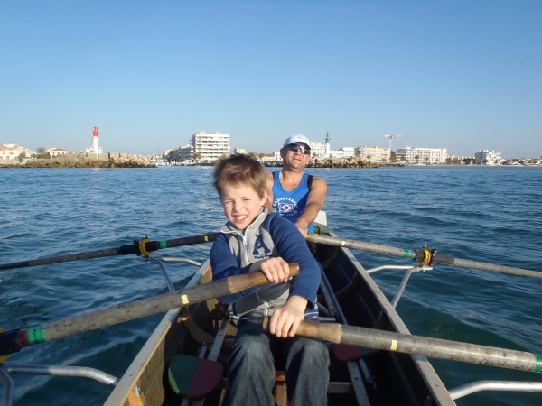 Ruderboot vor Le Grau du Roi 2012