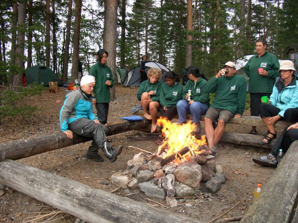 Ruderer am Lagerfeuer S11