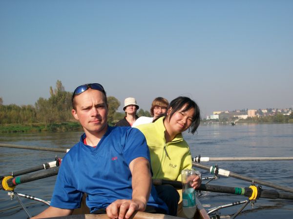 Rudermannschaft vor Prag Moldau 2010