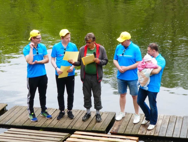 Siegerehrung FDP Drachenboot Rudercup 2017