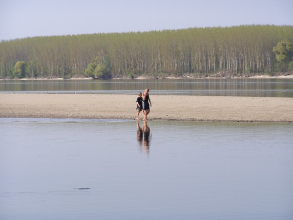 Sophie Levon einsamer Strand DWM07