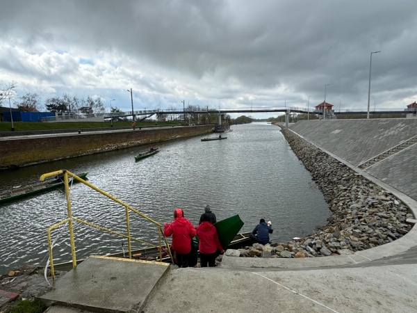 Umtragen an Oder Schleuse 2024