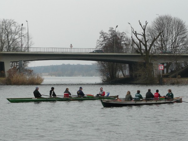 Vierer vor der Wannseebrcke 09