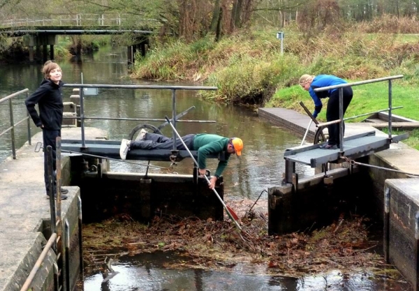 blockierte Schleuse grosses fliess 2013