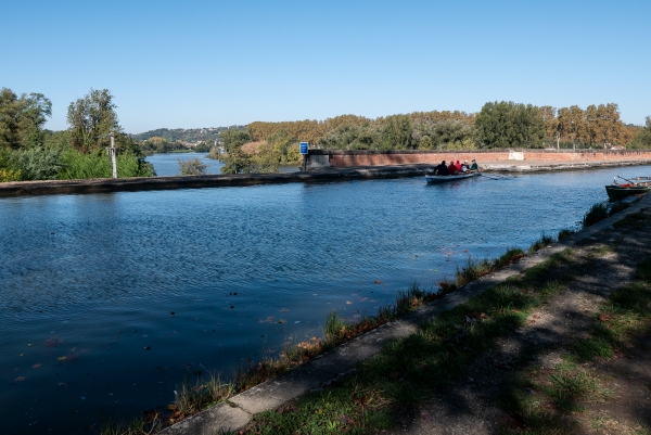 kanal ueber dem fluss Midi 2018