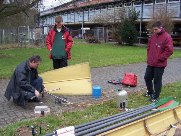 Ausleger reparieren Ruderboot